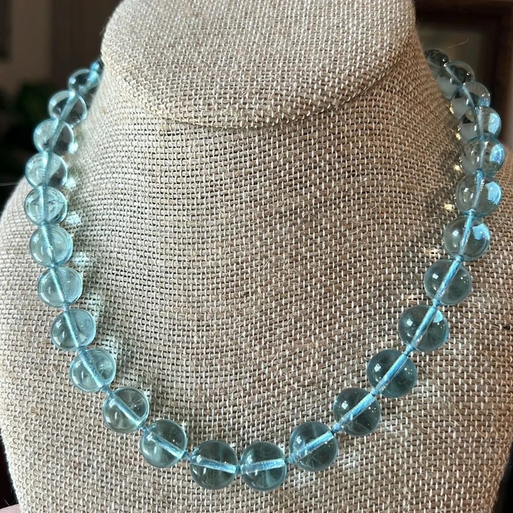 RARE Antique Light Aqua Blue Orb Pools of Light Handknotted Necklace - Picture 11 of 16